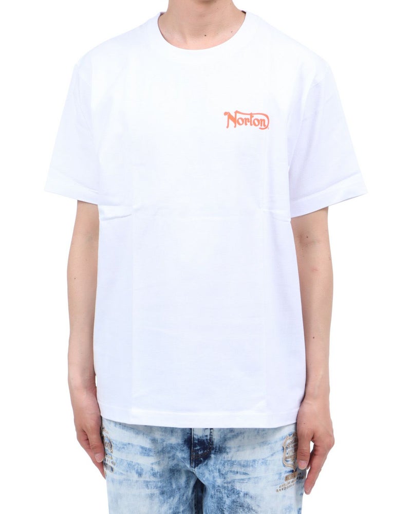 ホワイト：174cm62kg(Lサイズ着用)