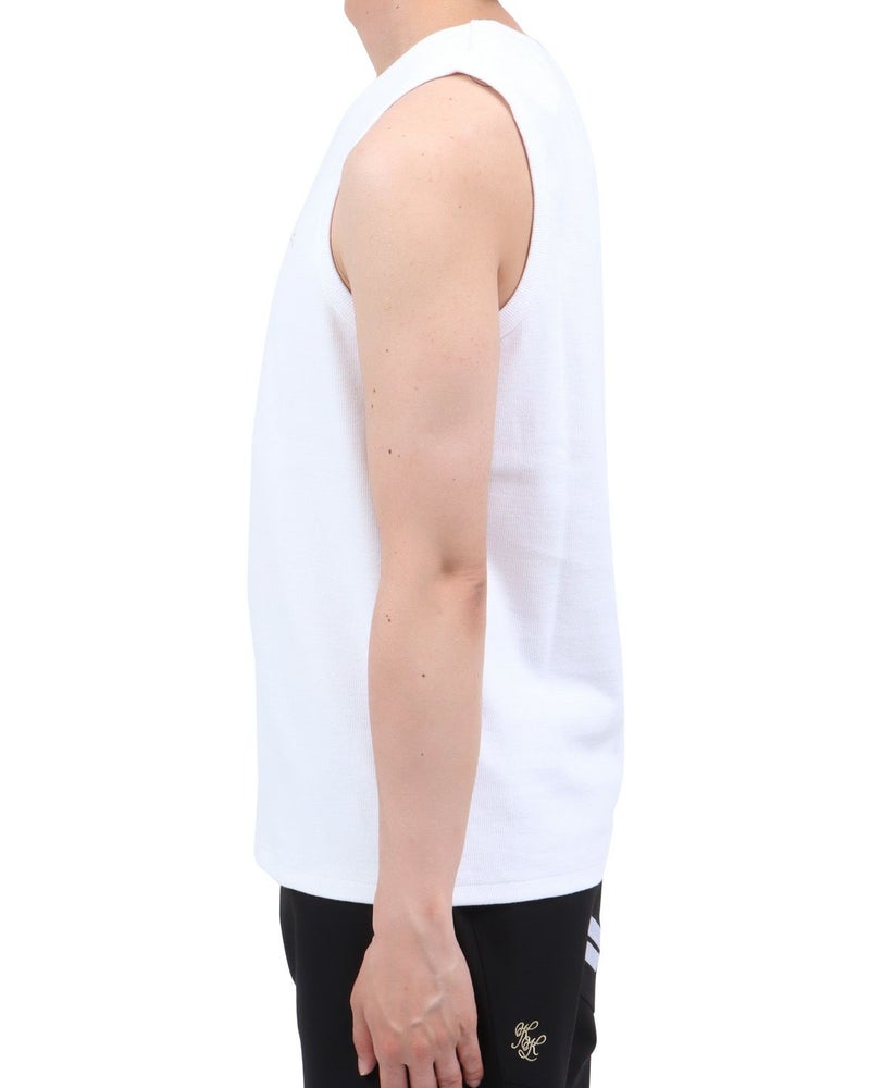 ホワイト：174cm62kg(Lサイズ着用)