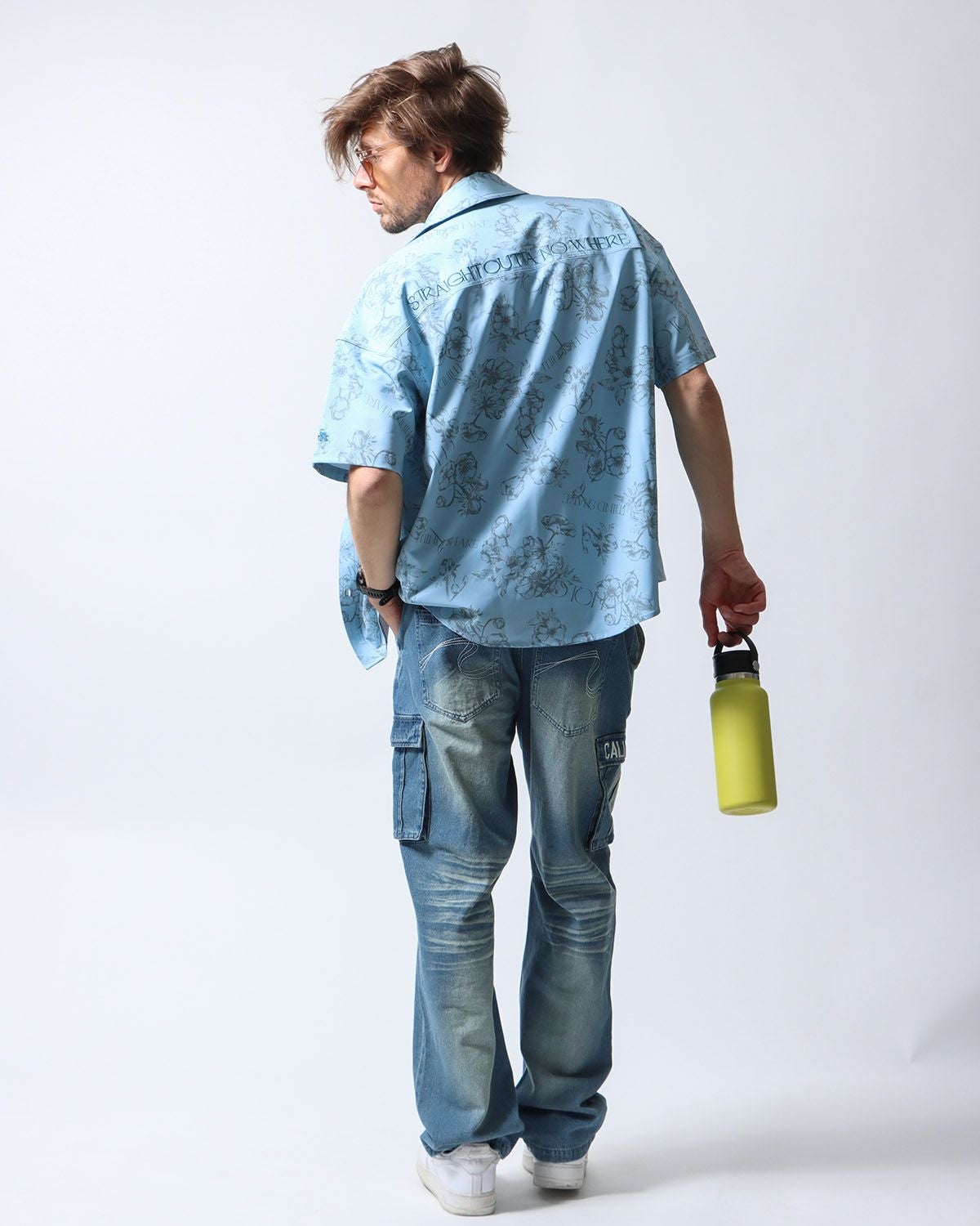 ブルーグレー：183cm70kg(Lサイズ着用)