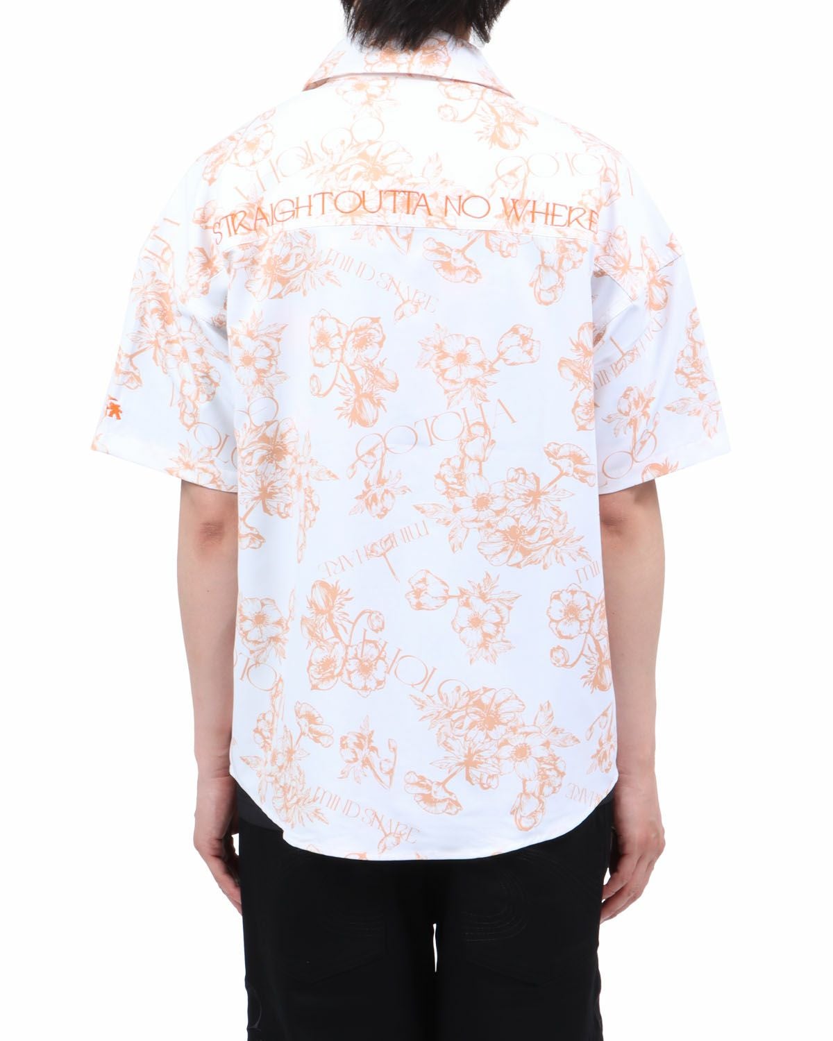 オレンジ：174cm62kg(Lサイズ着用)