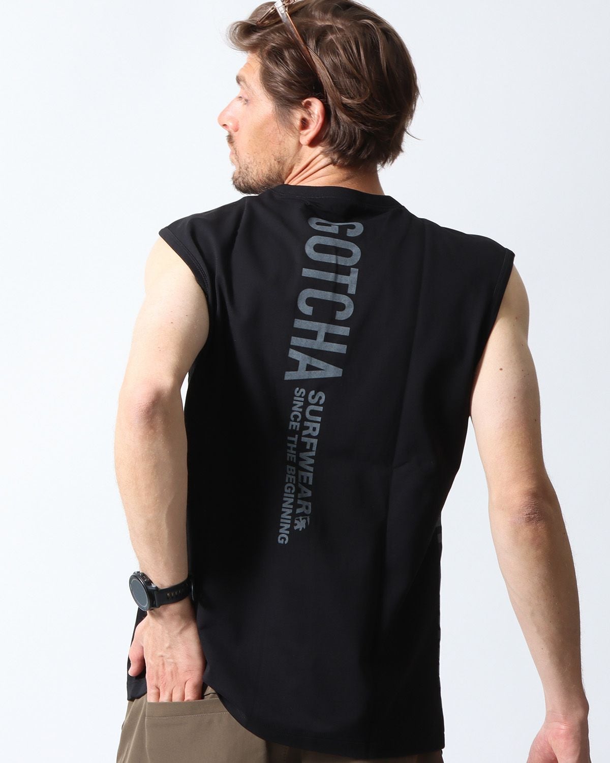 ブラック：183cm70kg(Lサイズ着用)