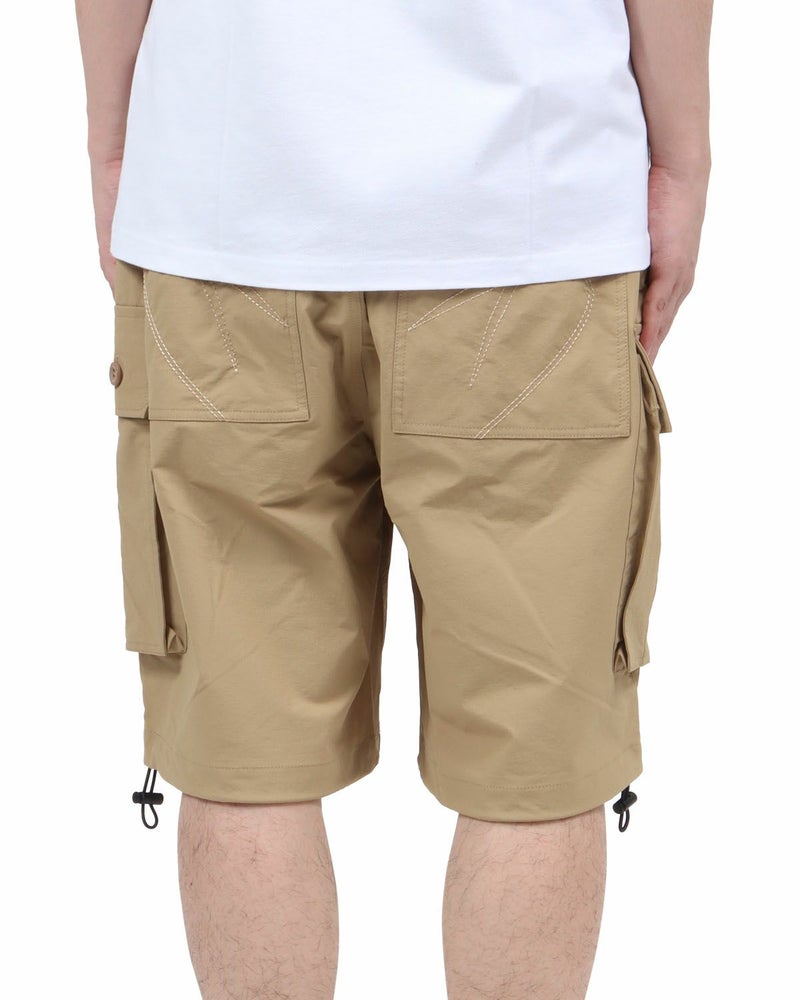 ベージュ：173cm60kg(32inc着用)