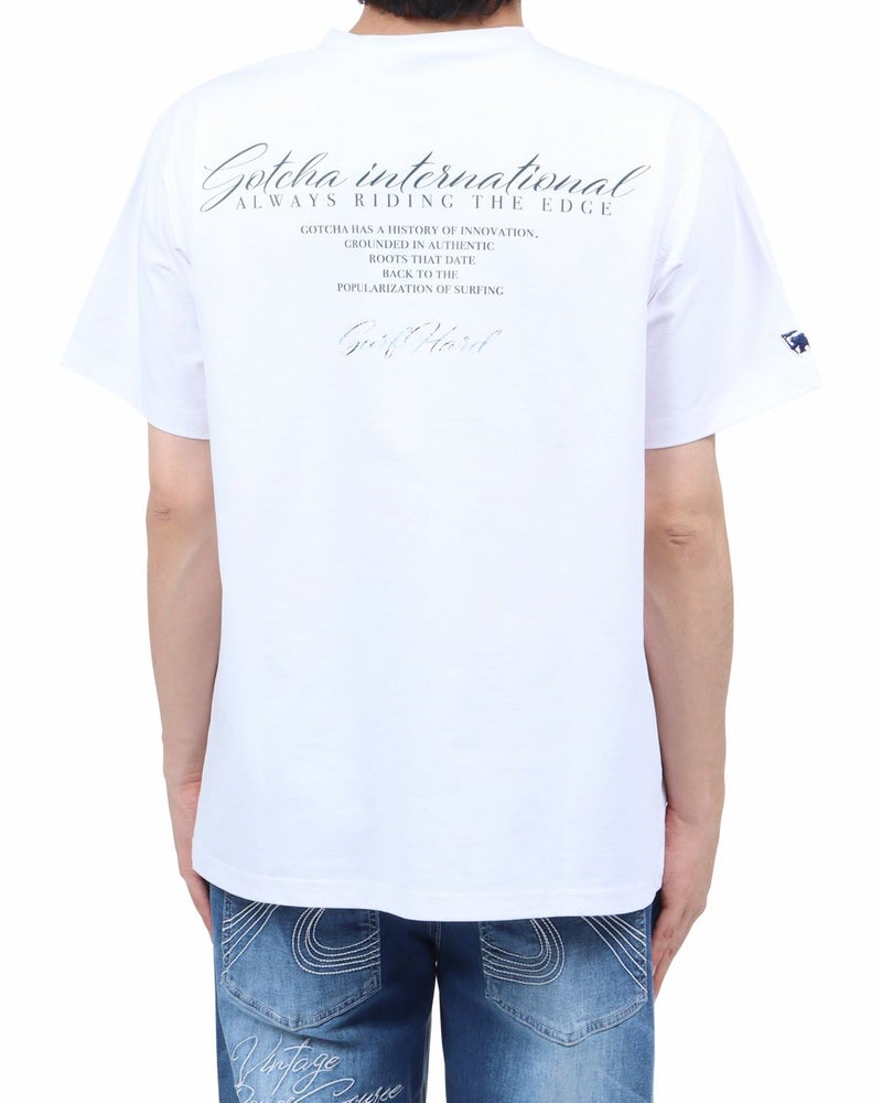 ホワイト：173cm60kg(Lサイズ着用)