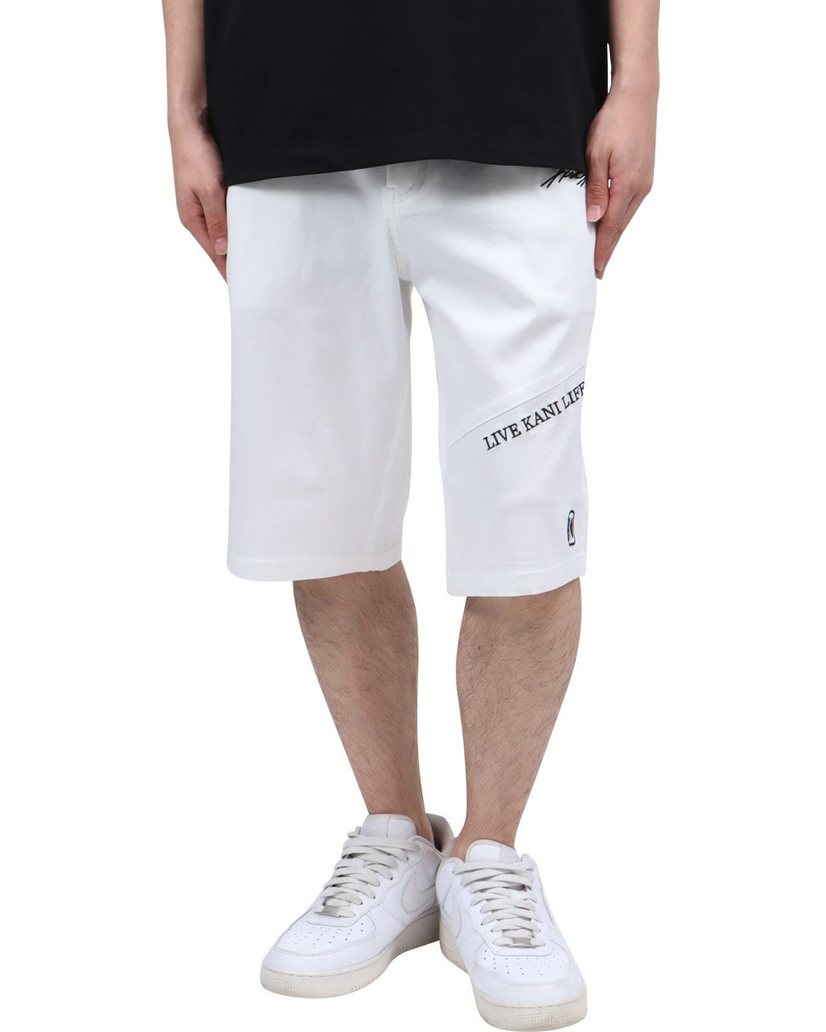 ホワイト：173cm60kg(Lサイズ着用