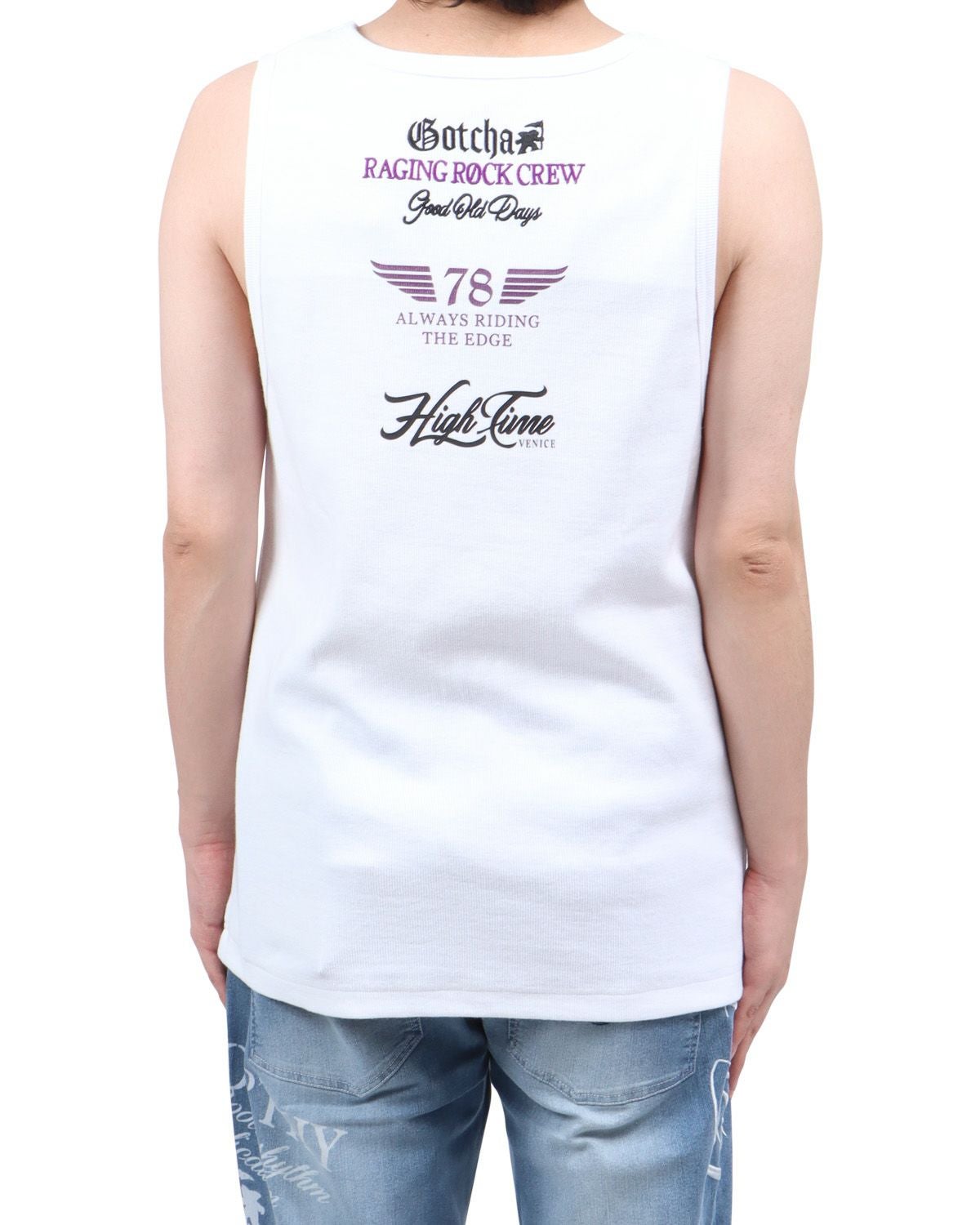 ホワイト：173cm60kg(Lサイズ着用