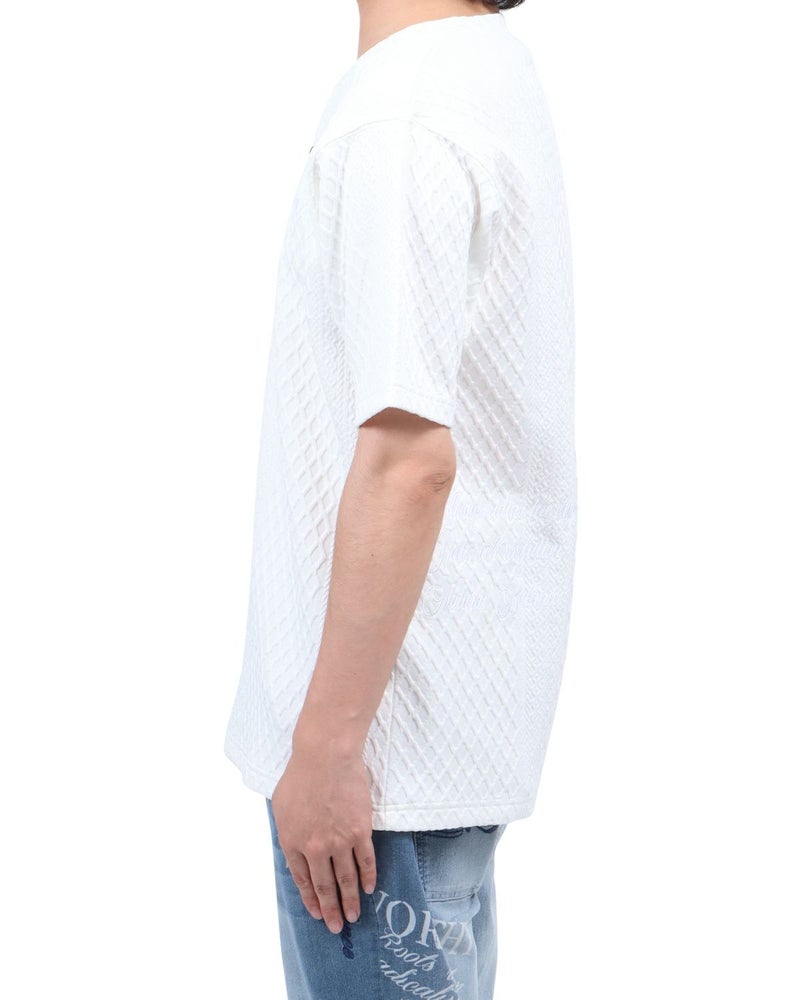 ホワイト：173cm60kg(Lサイズ着用