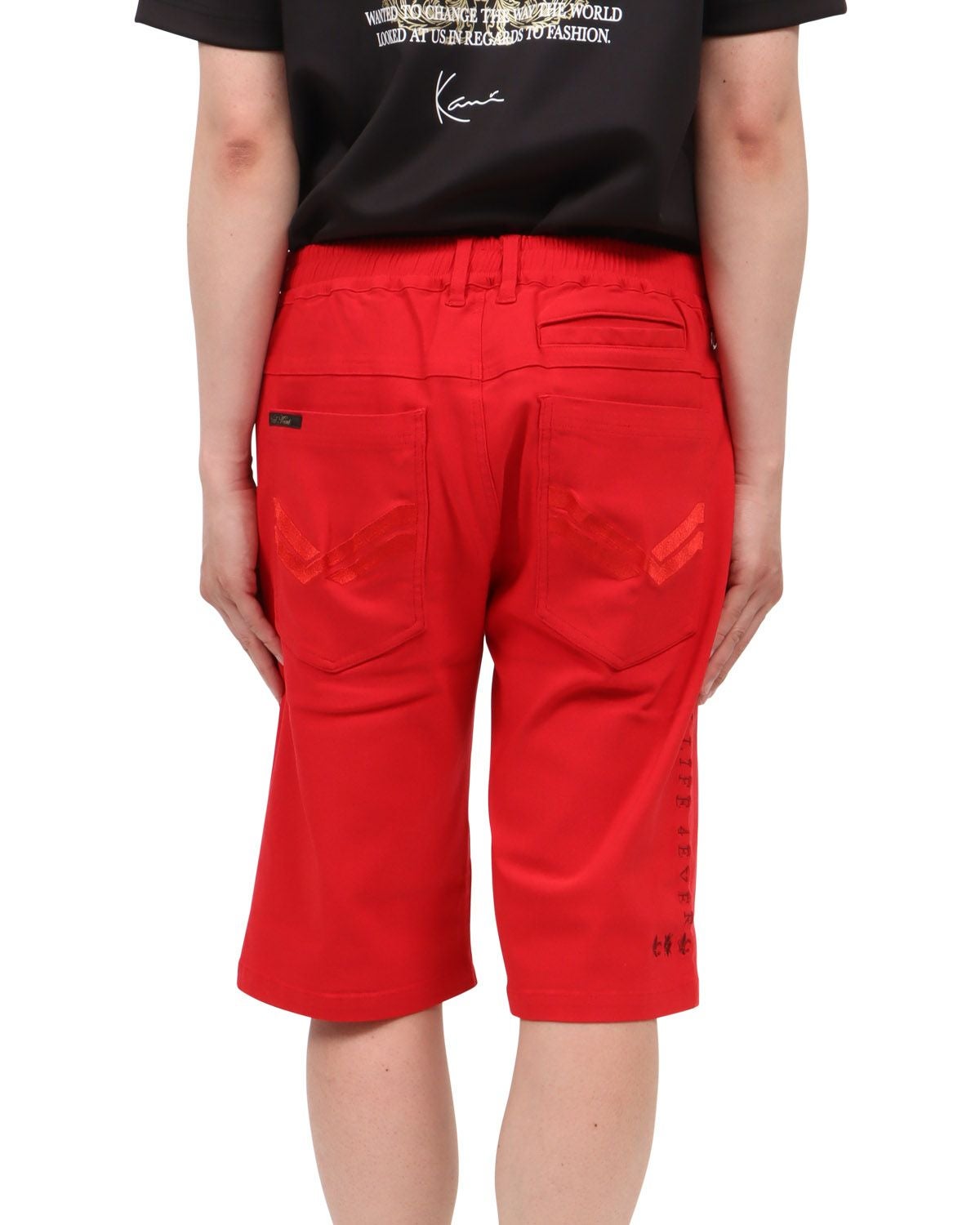 レッド：173cm63kg(34inc着用)