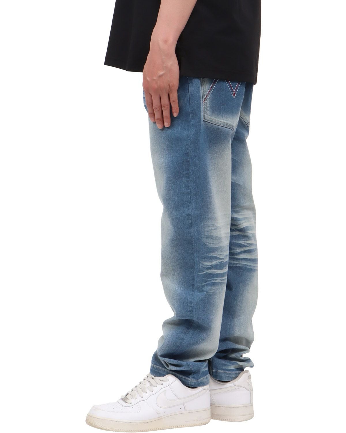 インディゴ：174cm62kg(Mサイズ着用)