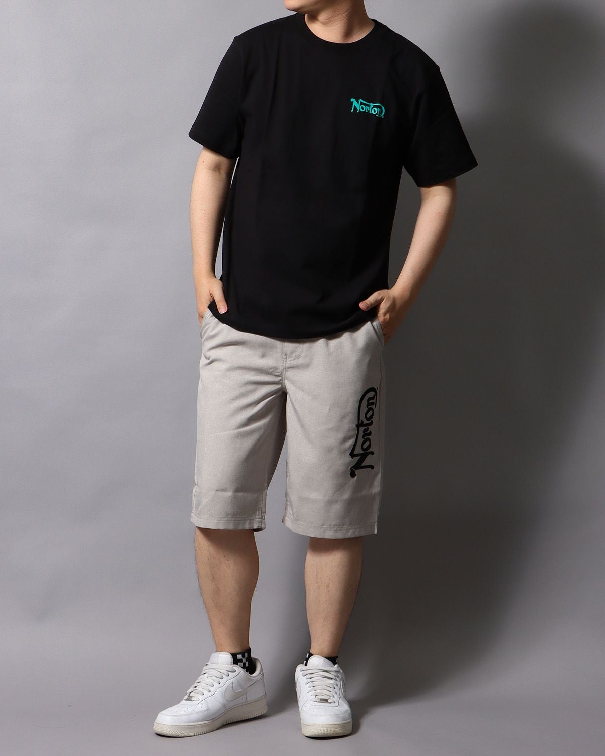 サンドベージュ：178cm/75kg(Lサイズ着用)