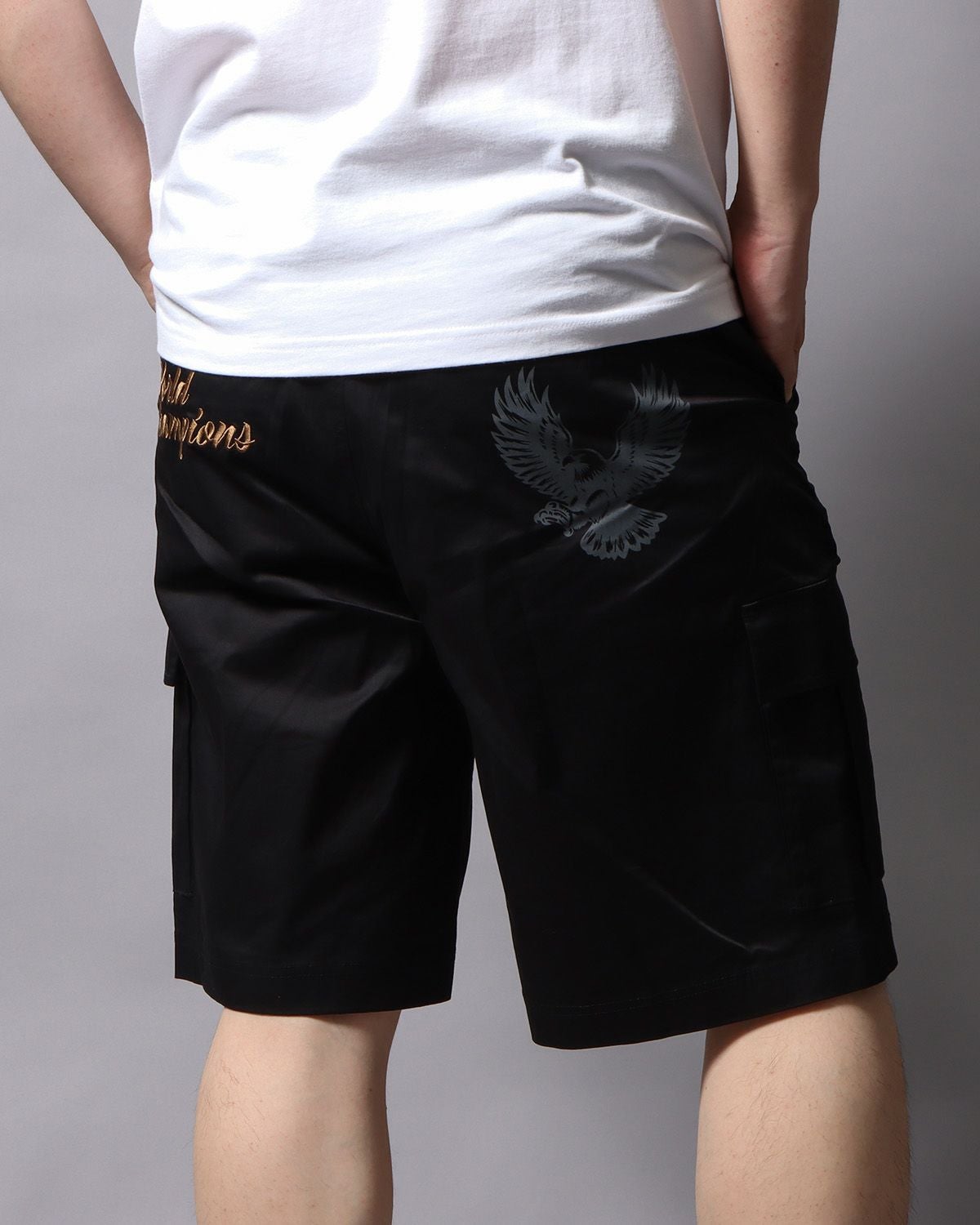 ブラック：178cm/75kg(Lサイズ着用)