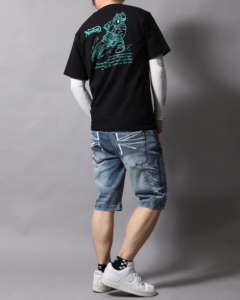 インディゴ：178cm/75kg(Lサイズ着用)