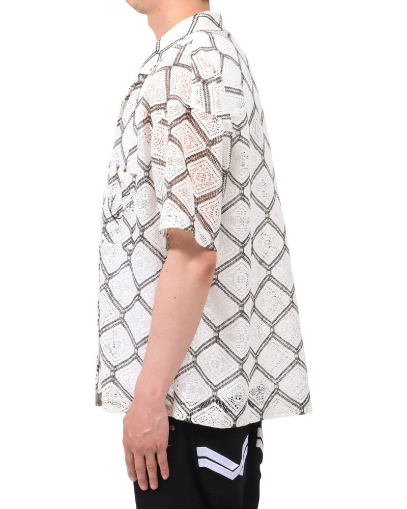 ホワイト：174cm62kg(Lサイズ着用)