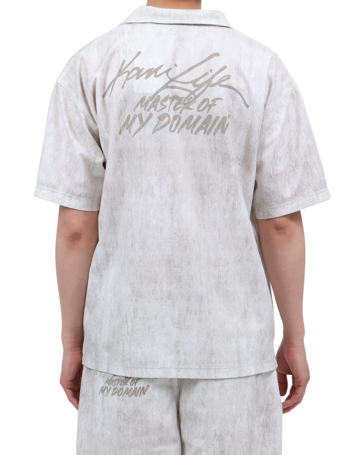 オフホワイト：174cm62kg(Lサイズ着用)