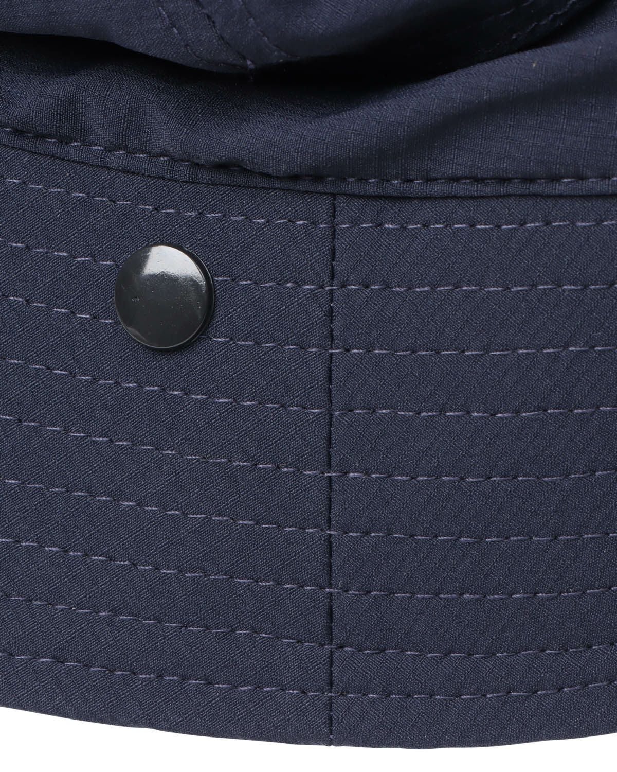 ダークネイビー