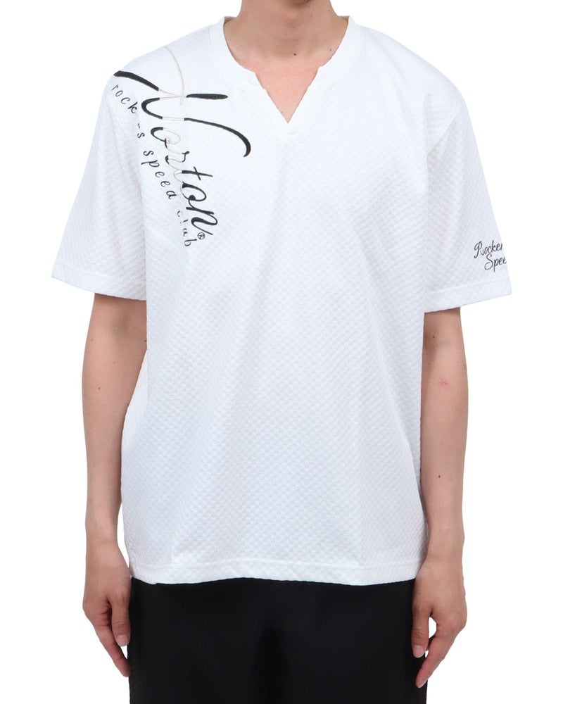 ホワイト：174cm62kg(Lサイズ着用)