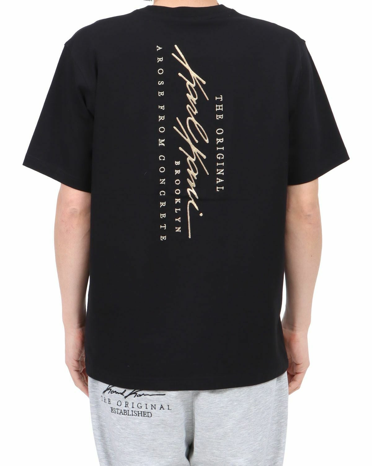 ブラック：180cm67kg(Lサイズ着用)