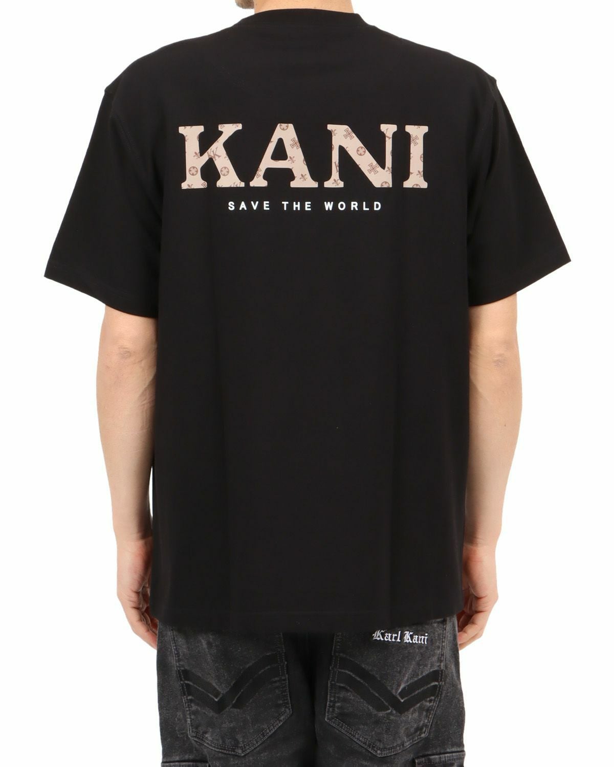 ブラック：180cm67㎏(Lサイズ着用)