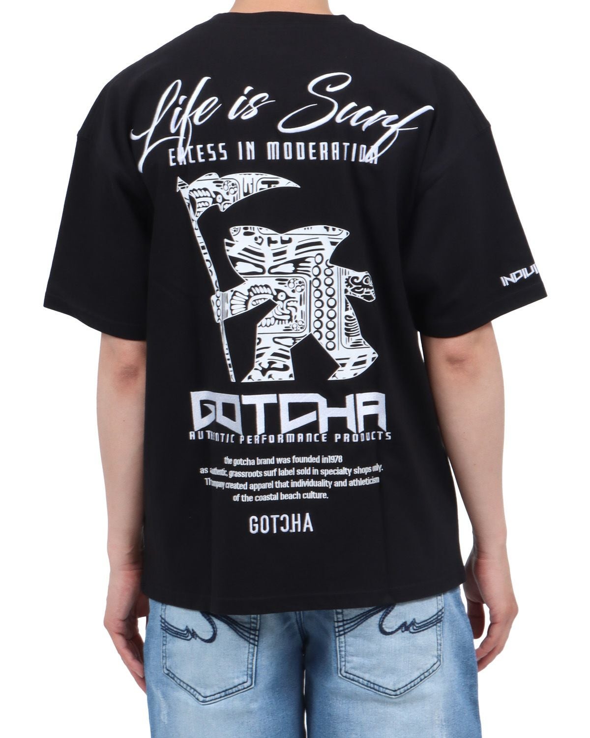 ブラック：174cm62kg(Lサイズ着用)