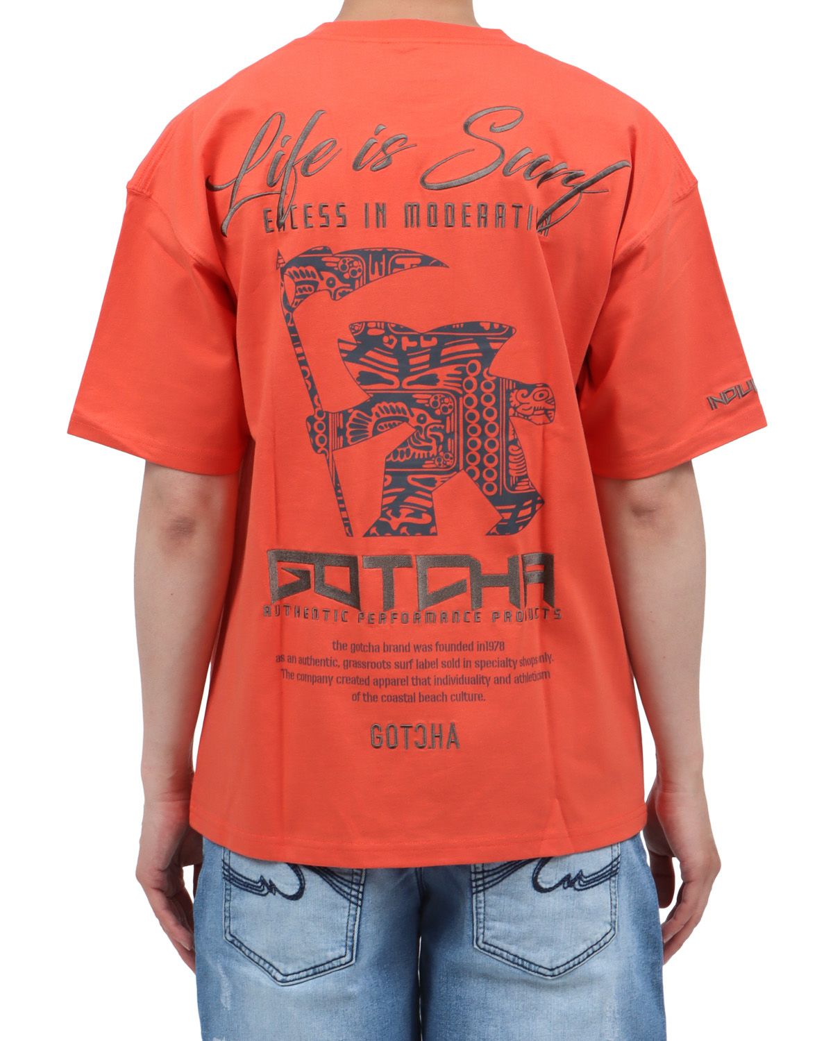 オレンジ：174cm62kg(Lサイズ着用)