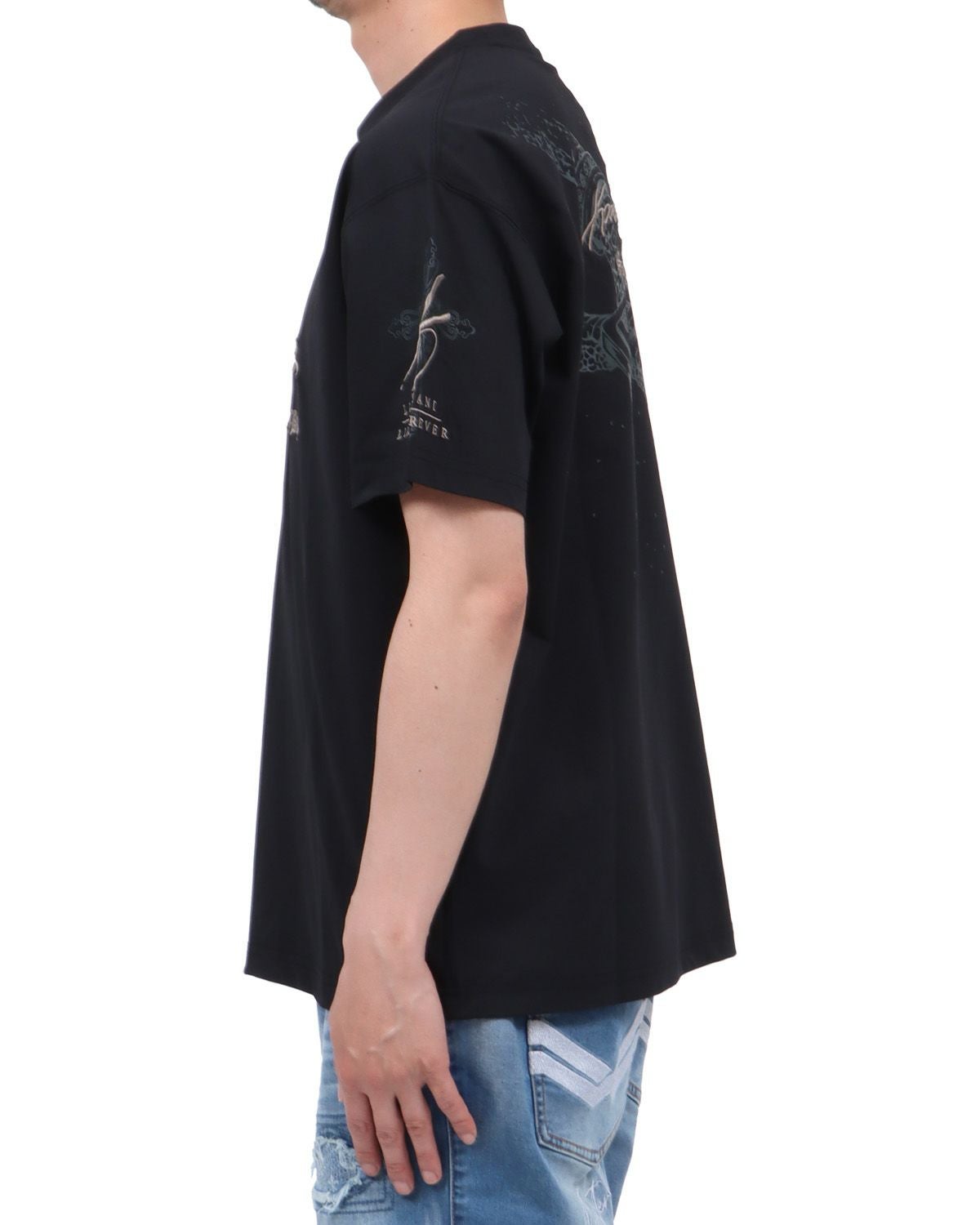 ブラック：174cm62kg(Lサイズ着用)