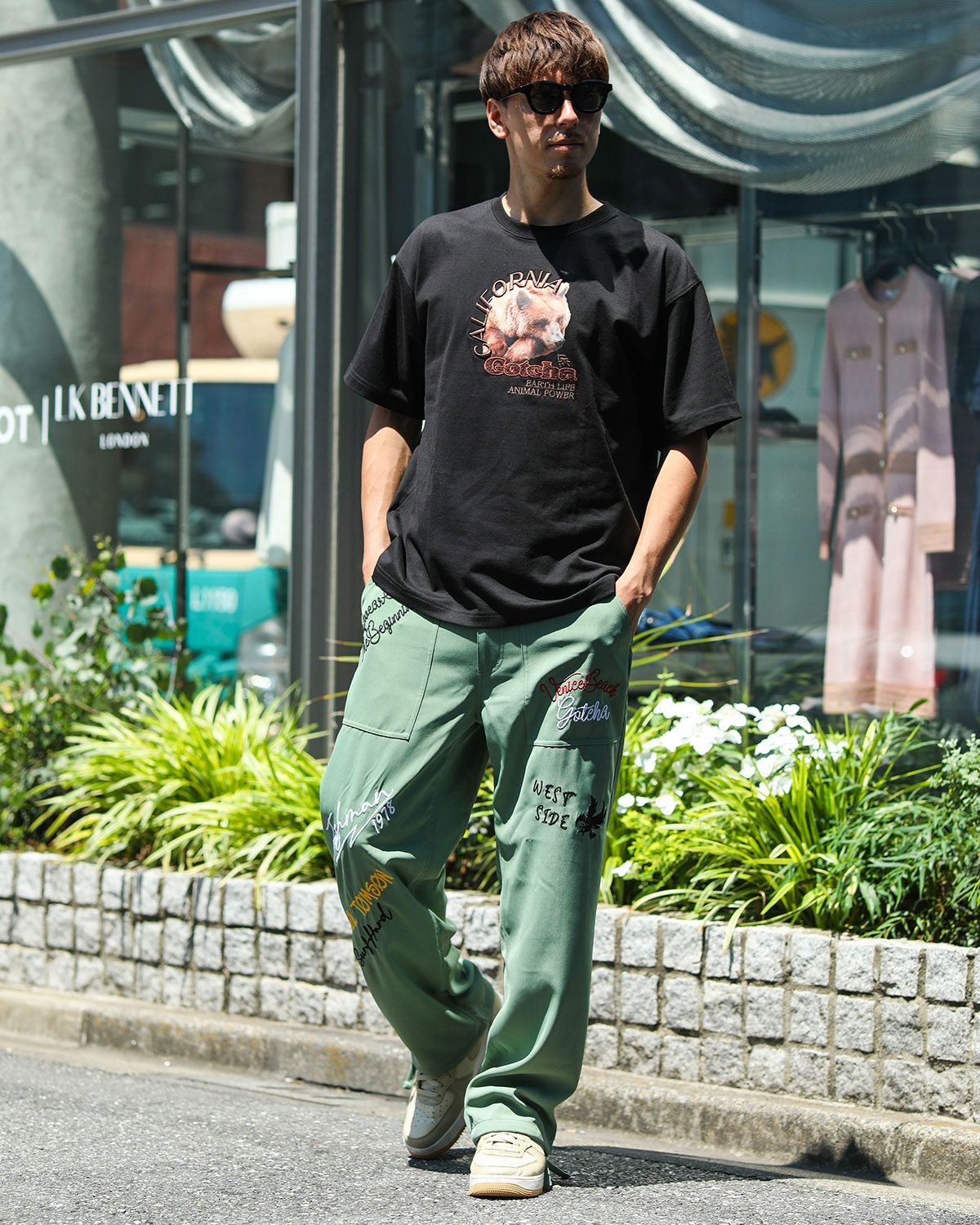 オリーブ：180cm/70kg(Lサイズ着用)