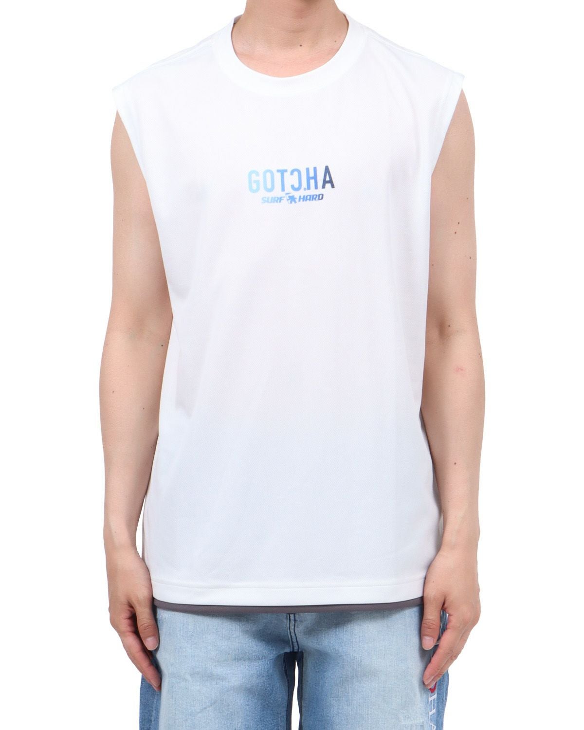 ホワイト：174cm62kg(Lサイズ着用)