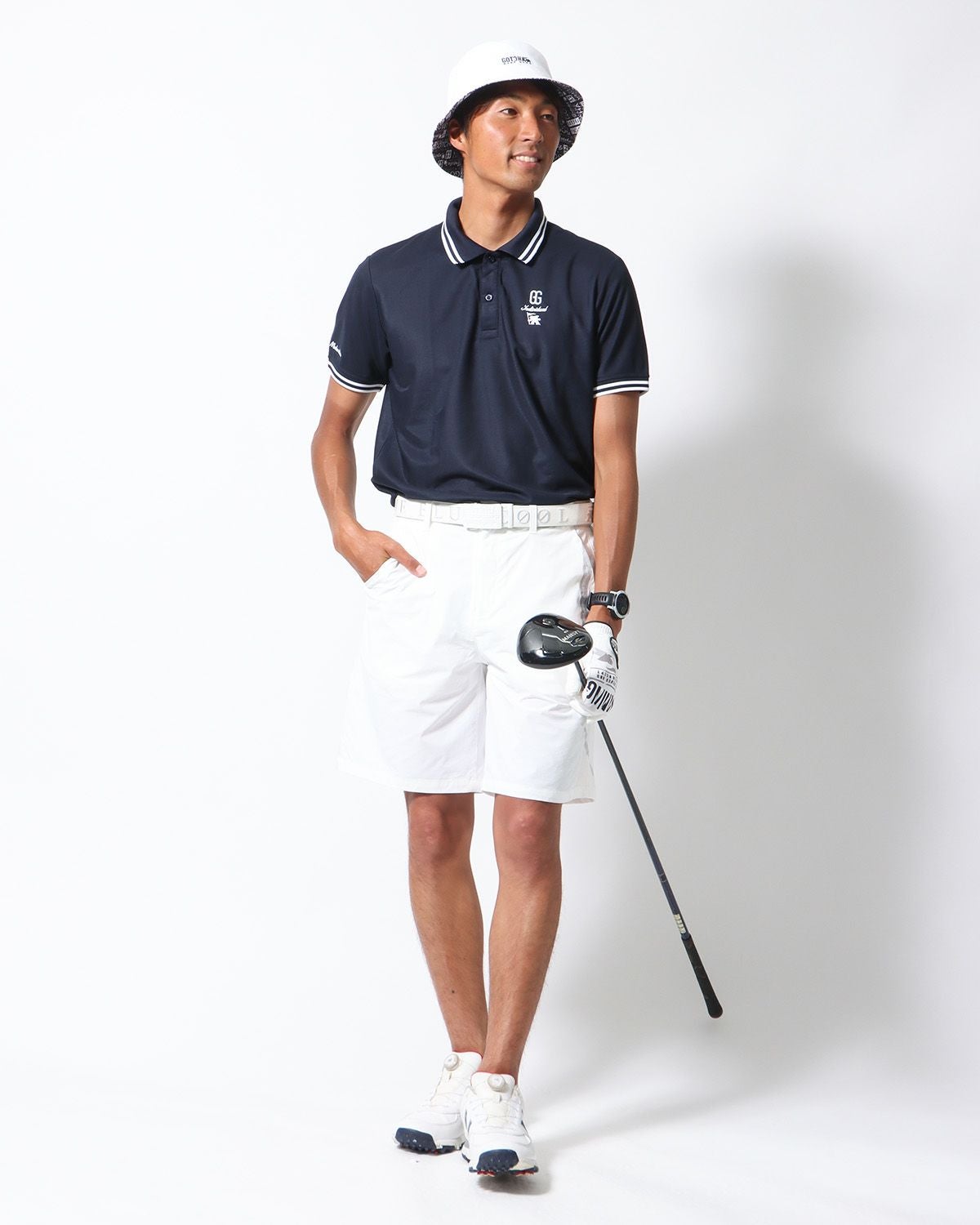 ネイビー:178cm68kg(Lサイズ着用)