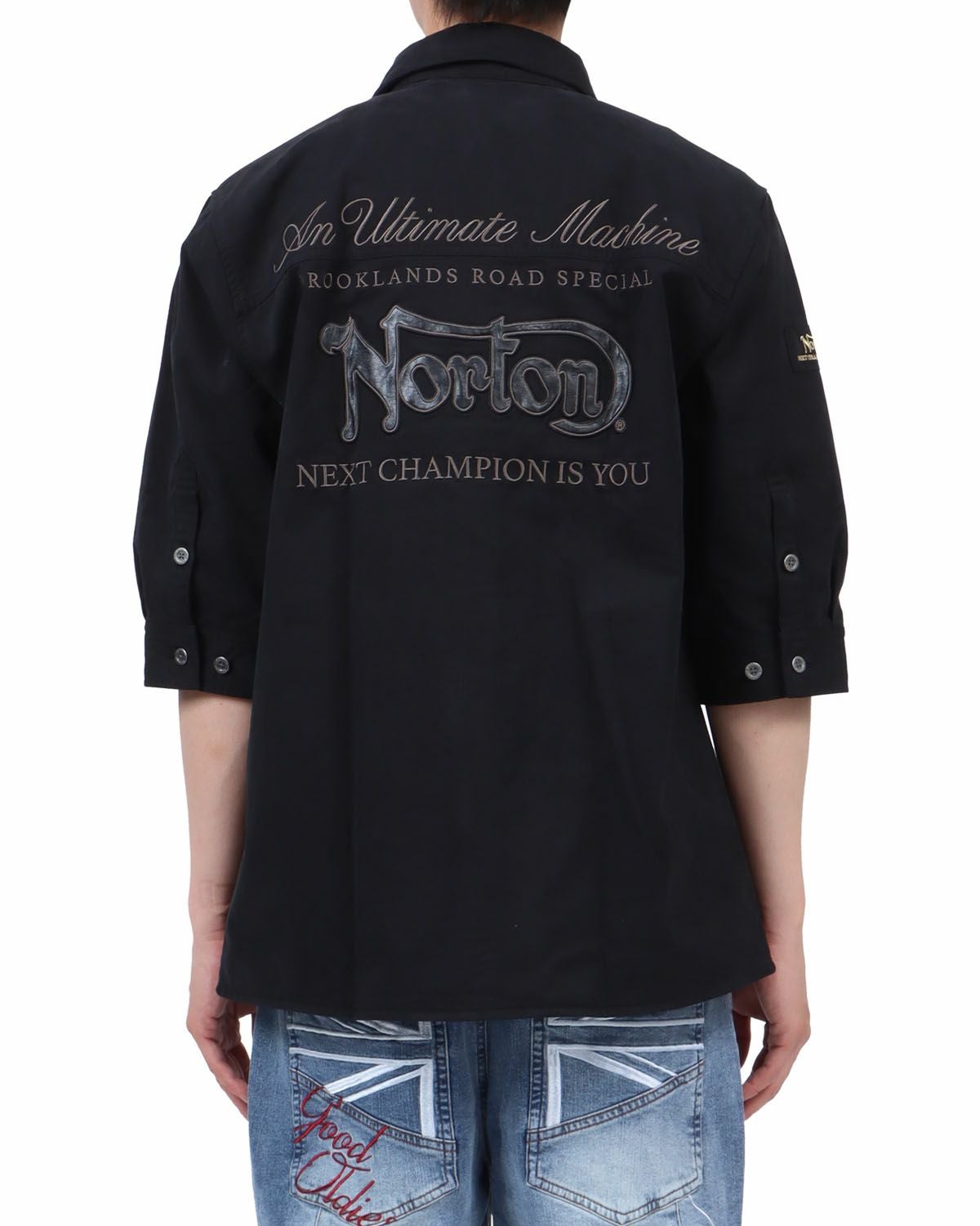 ブラック：174cm62kg(Lサイズ着用)