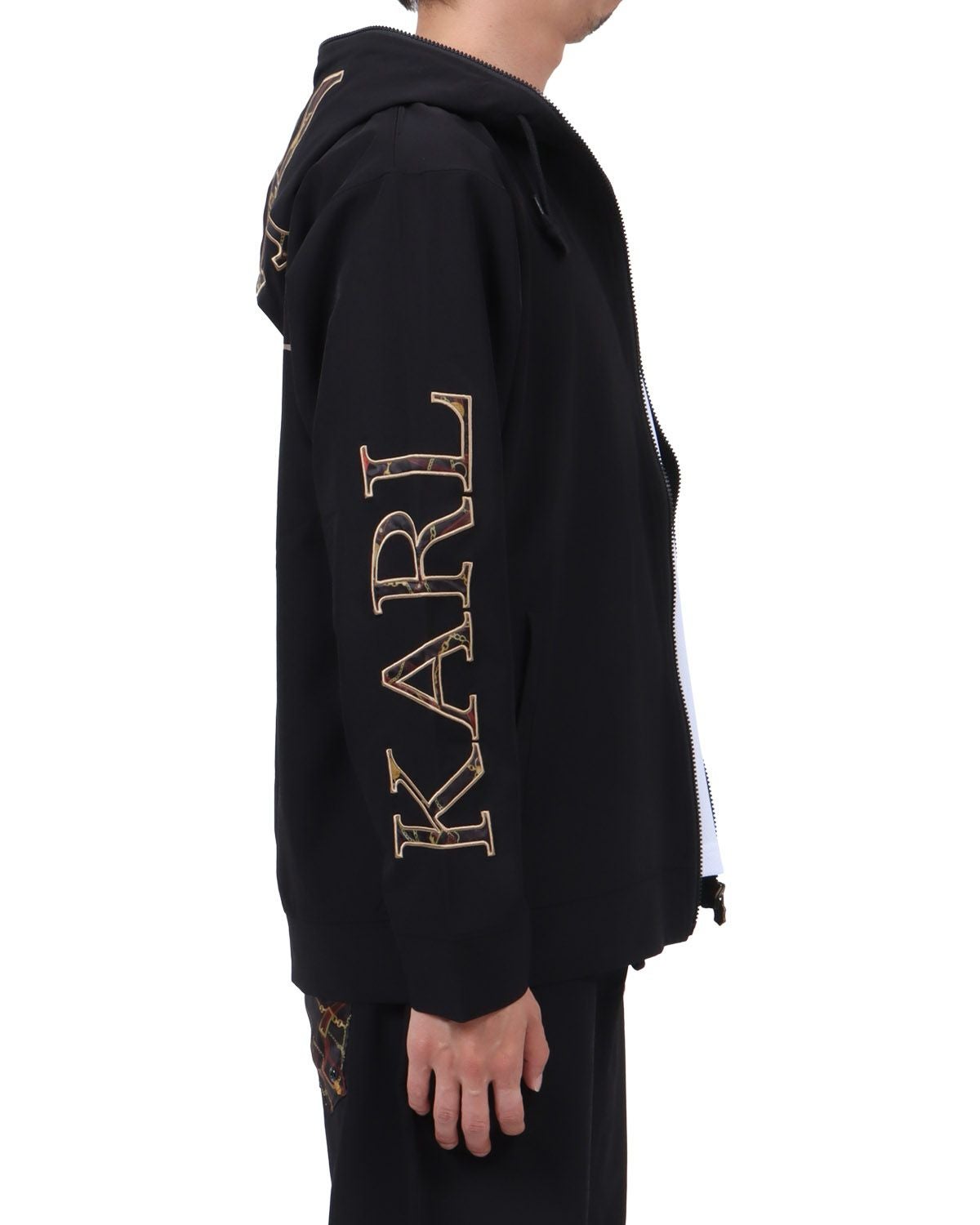 ブラック：174cm62kg(Lサイズ着用)