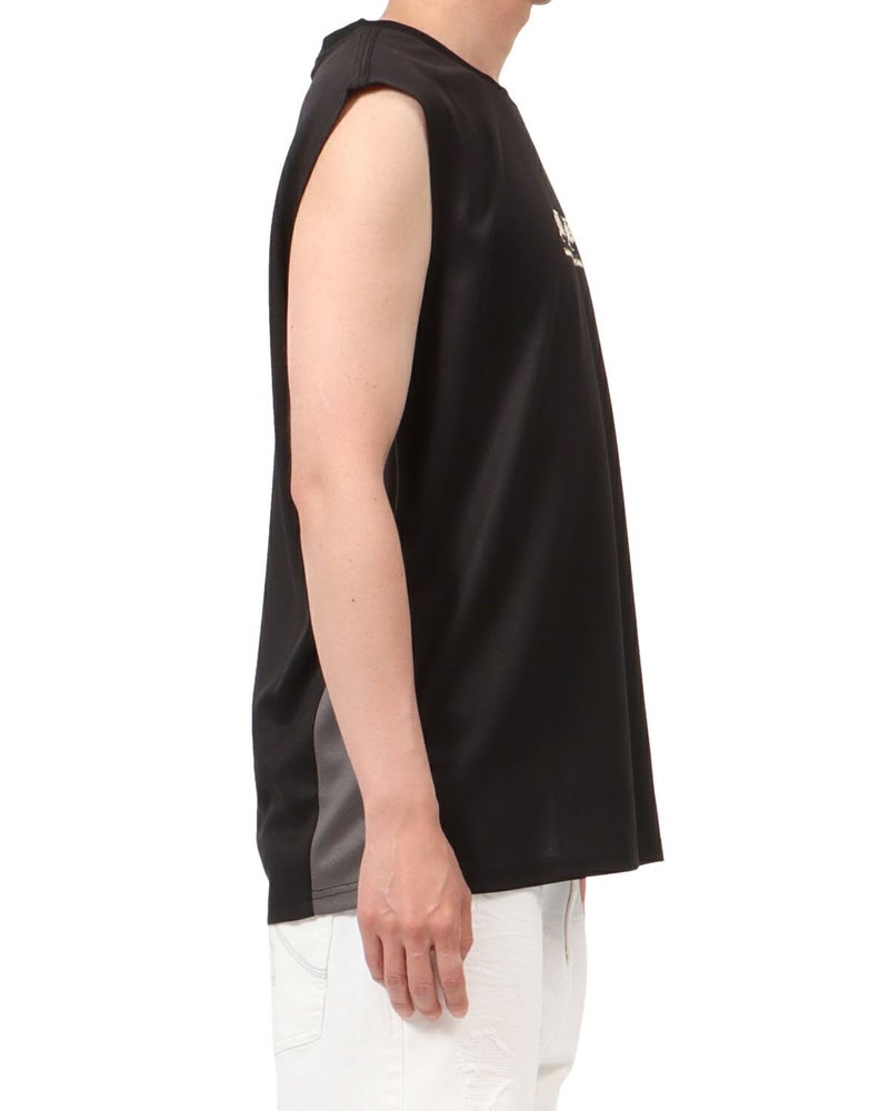 ブラック：174cm62kg(Lサイズ着用)