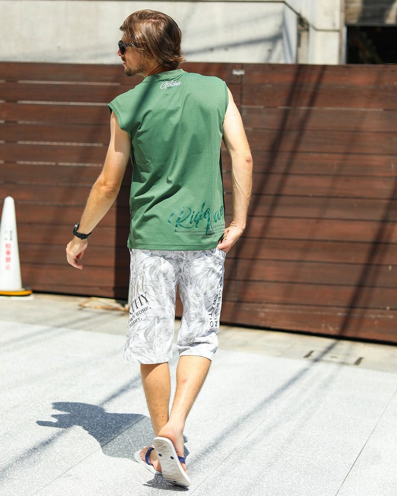 ホワイト：183cm/70kg(Lサイズ着用)