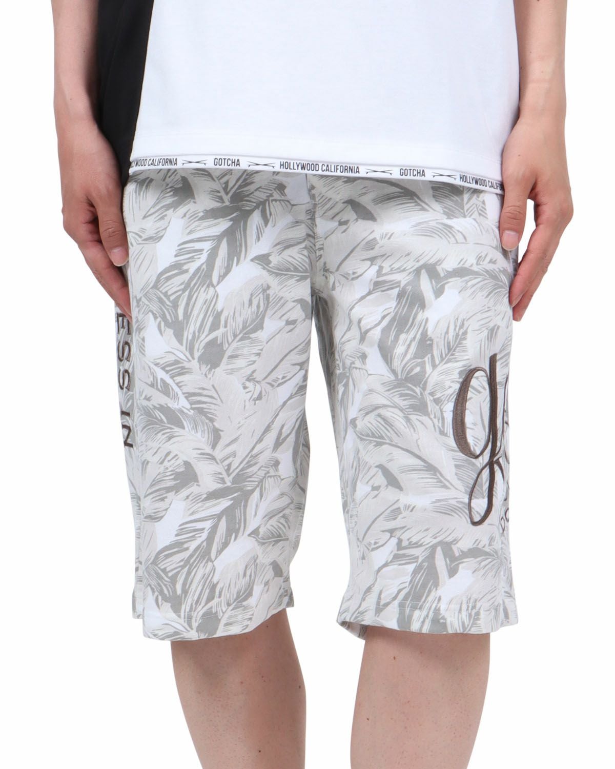 ホワイト：174cm62kg(Mサイズ着用)