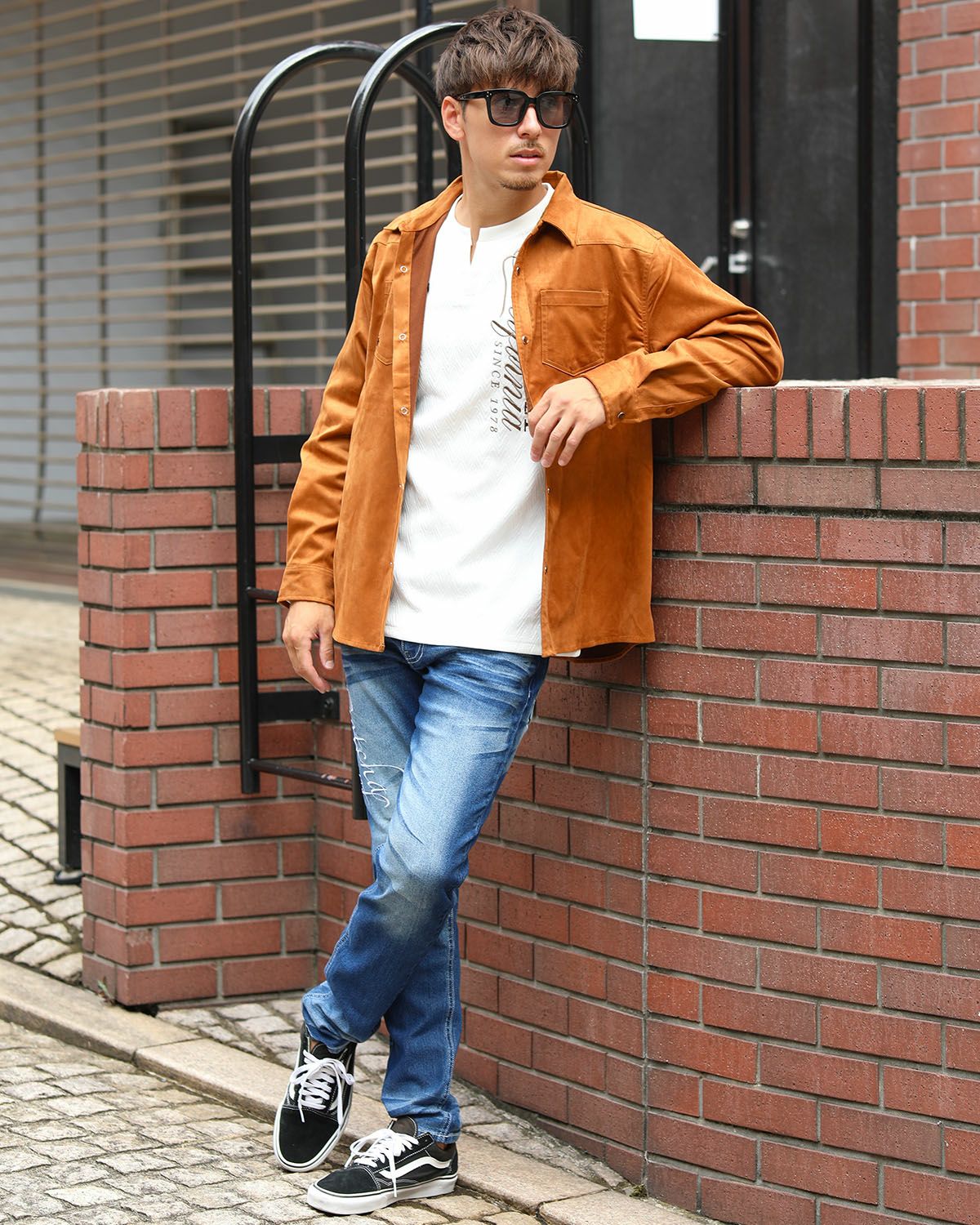 インディゴ：180cm/70kg(Mサイズ着用)