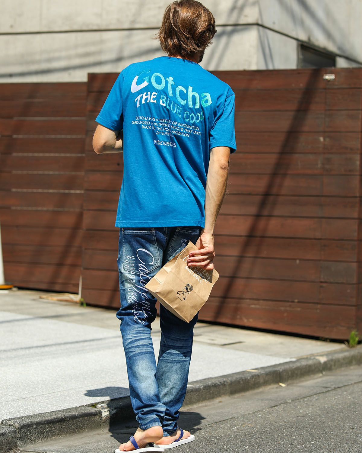 ブルー：183cm/70kg(Lサイズ着用)