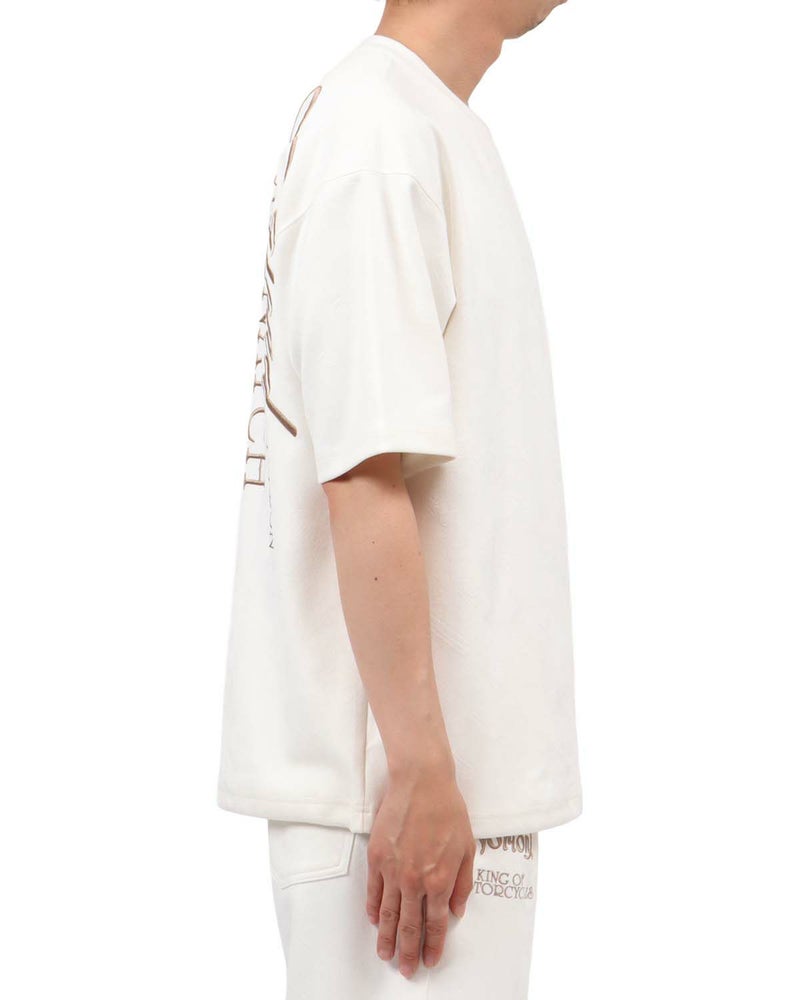 オフホワイト：174cm62kg(Lサイズ着用)