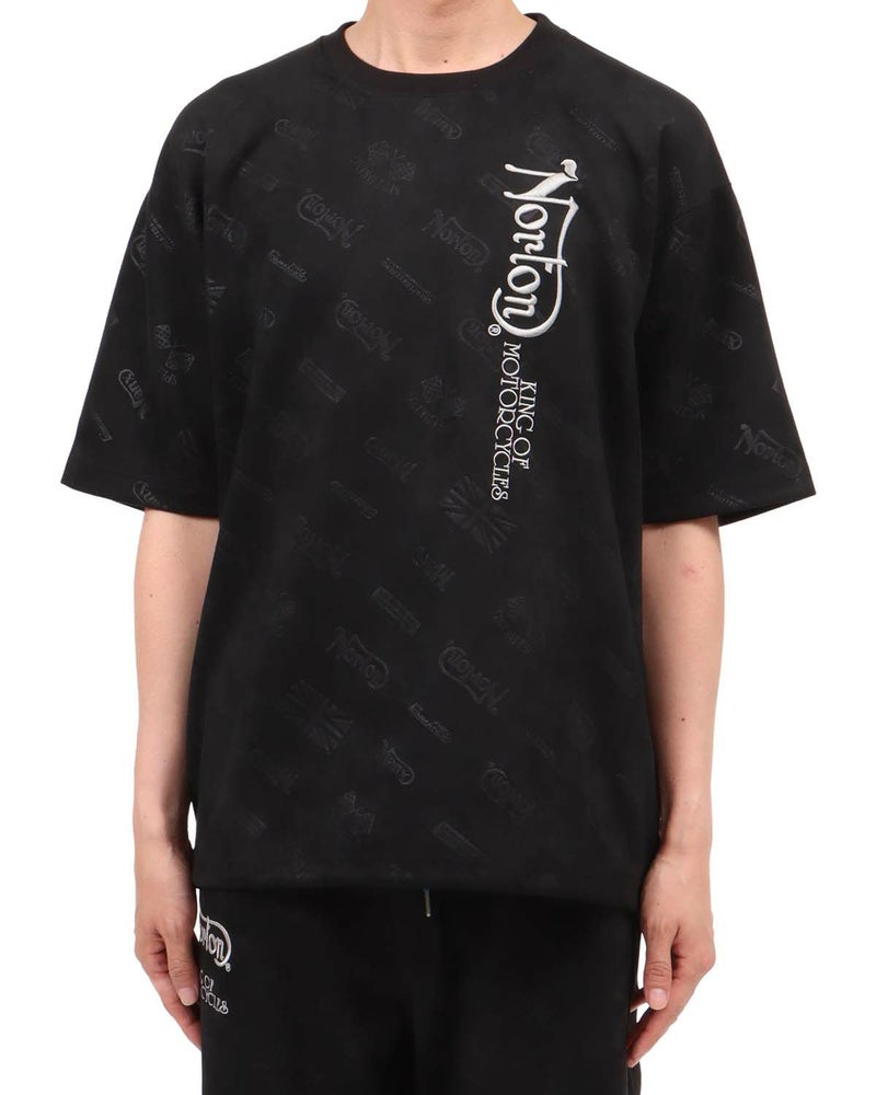 ブラック：174cm62kg(Lサイズ着用)