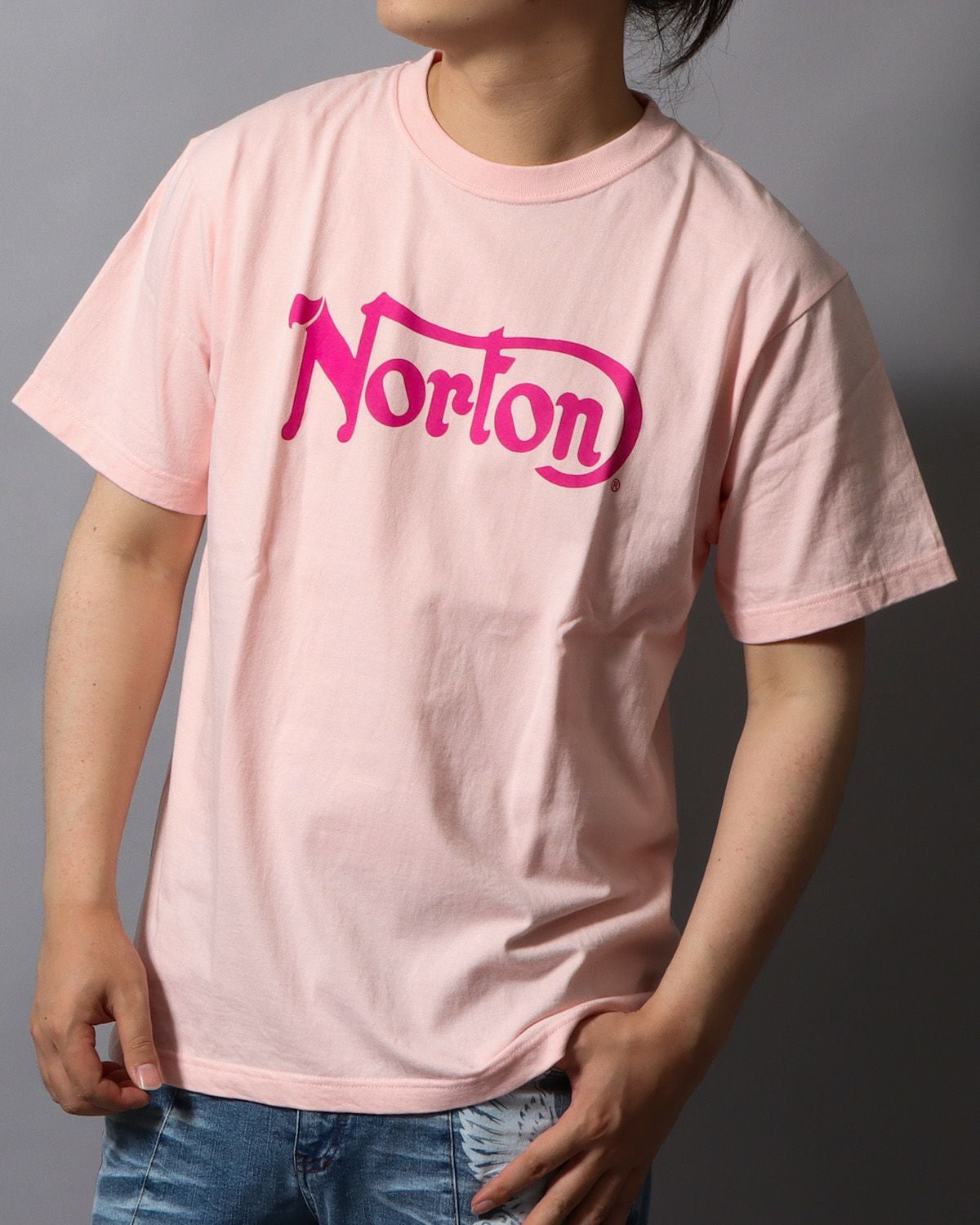 good night 5tore Tシャツ　ロゴ　ピンク ◇Tシャツ(ピンク)2026年限定 | JTP WEB SHOP