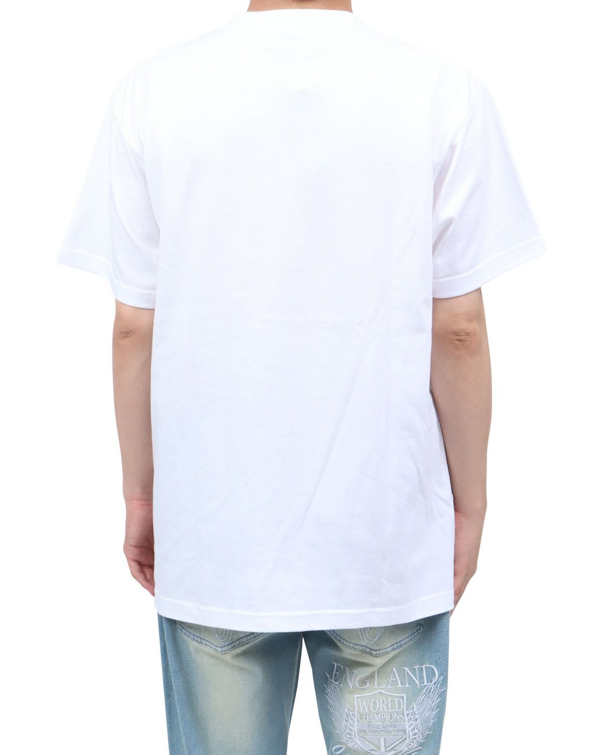 ホワイト：173cm63kg(Lサイズ着用)　