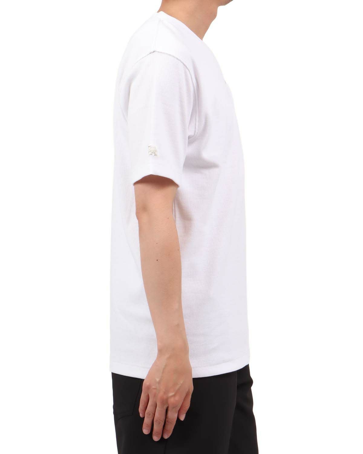 ホワイト：174cm62kg(Lサイズ着用)