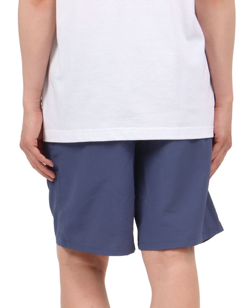 ブルー：174cm62kg(Mサイズ着用)