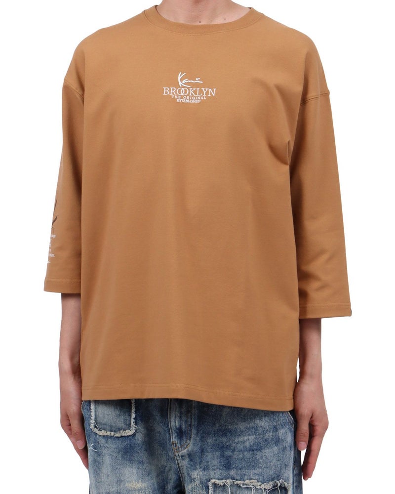 ベージュ：174cm62kg(Lサイズ着用)