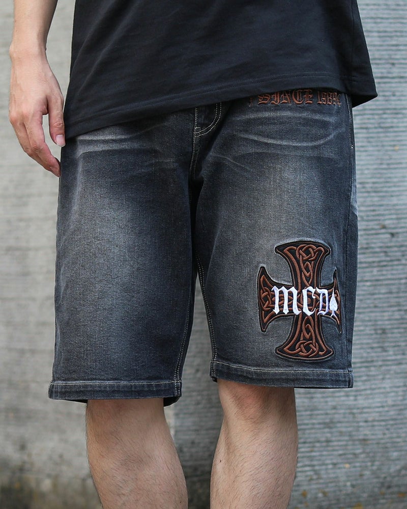 ブラック:173cm63kg(Lサイズ着用)