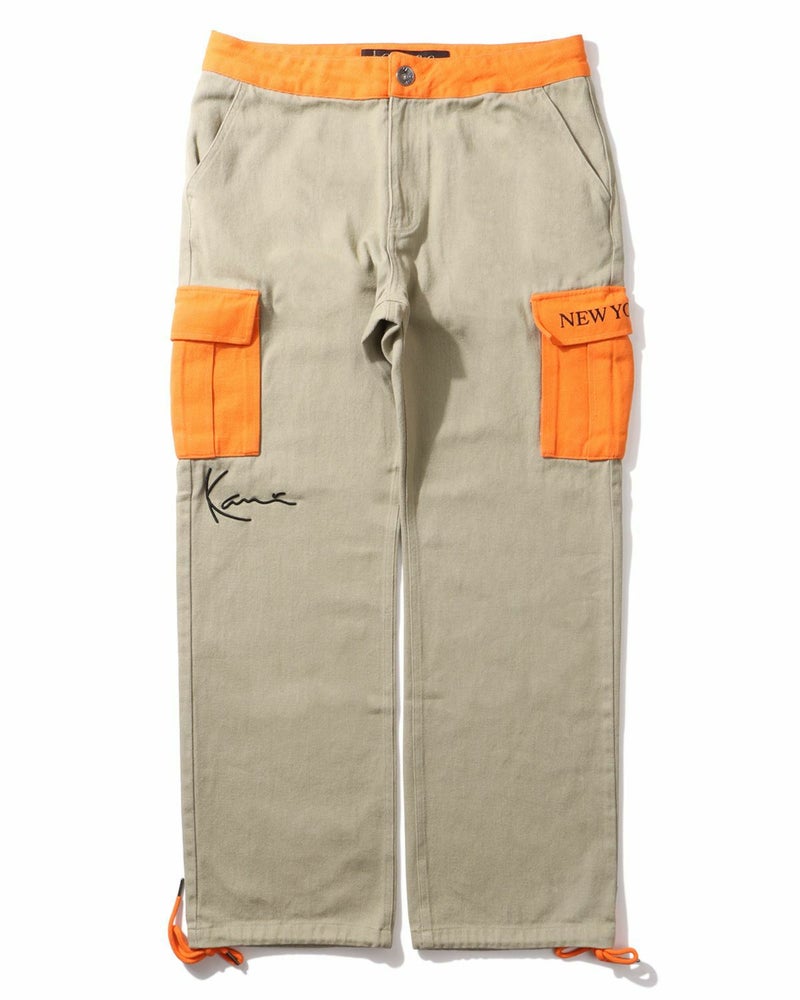 サンドベージュ