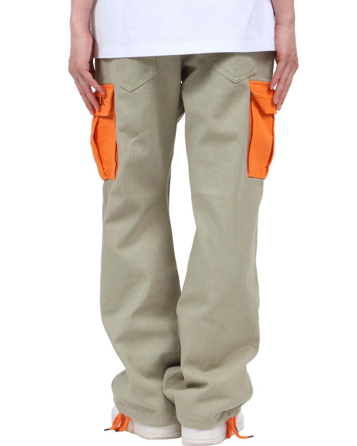 ベージュ：174cm62kg(32inc着用)