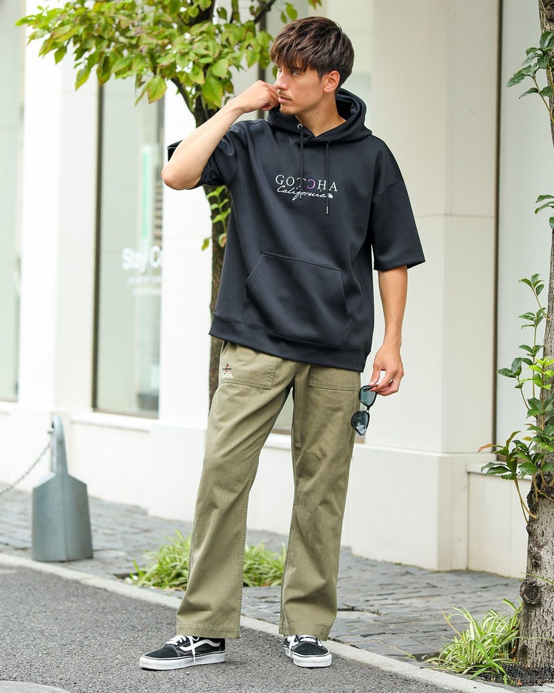 ブラック：180cm/70kg(Lサイズ着用)