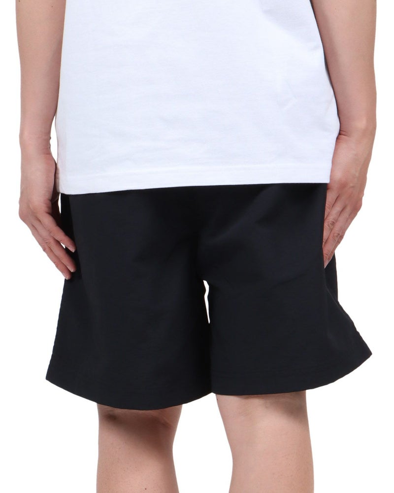 ホワイト：174cm62kg(Lサイズ着用)