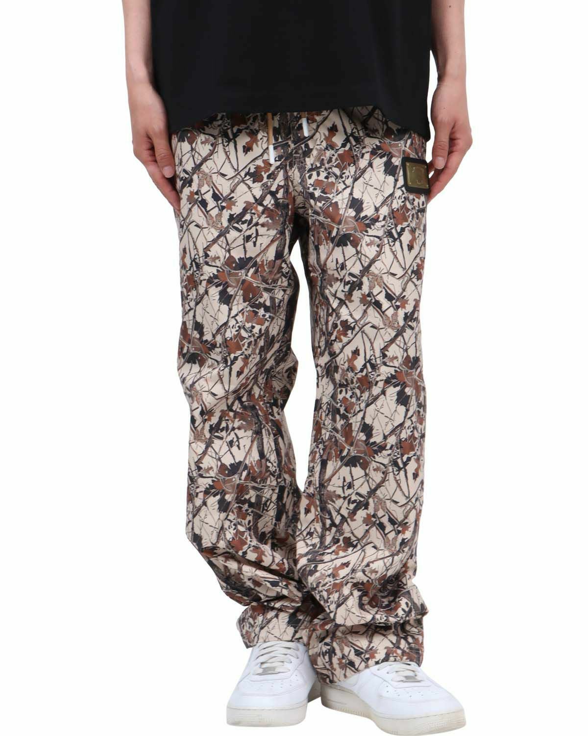 べージュ：174cm62kg(Mサイズ着用)