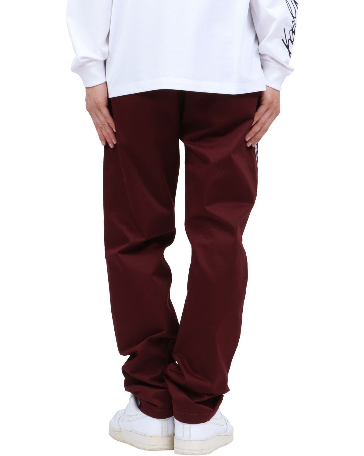 グレープ：174cm62kg(34inc着用)