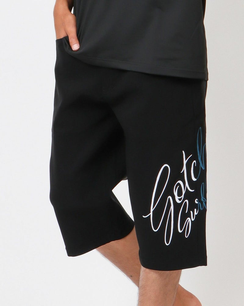 ブラック：178cm68kg(Lサイズ着用)