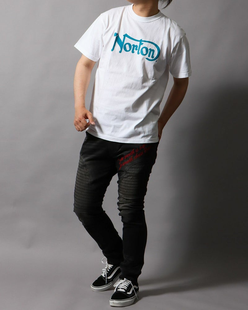 ブラック：178cm/75kg(Lサイズ着用)